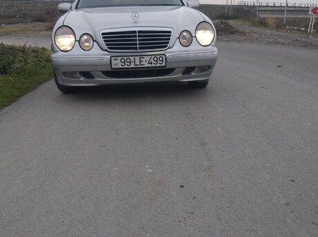 Mercedes E 240 2000