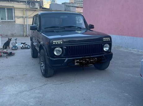 LADA (VAZ) Niva 2015
