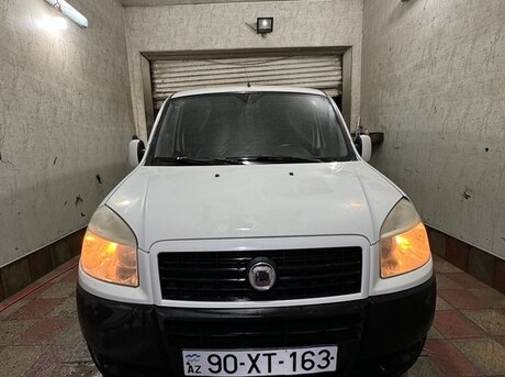 Fiat Doblo 2010