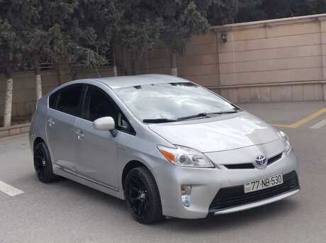Toyota Prius 2012