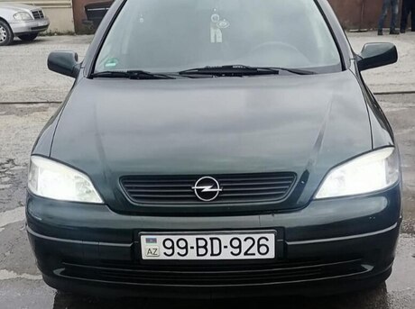 Opel Astra 2000