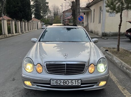 Mercedes E 240 2002