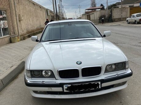BMW 728 1998