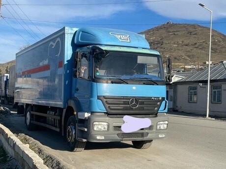 Mercedes Axor 1829 2010