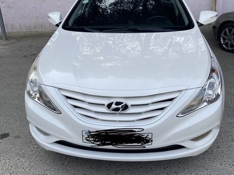 Hyundai Sonata 2012