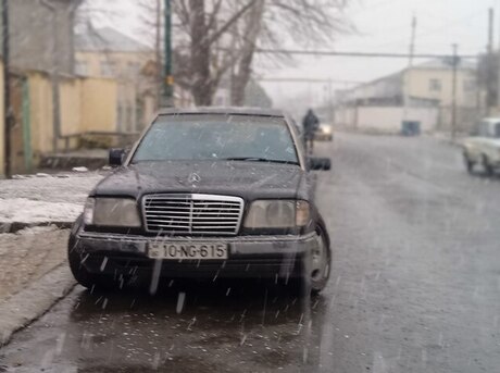 Mercedes E 250 1995