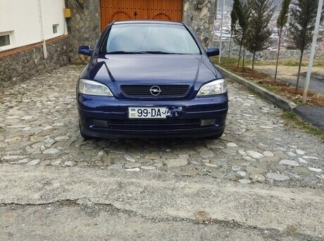 Opel Astra 1999