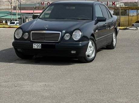 Mercedes E 220 1999