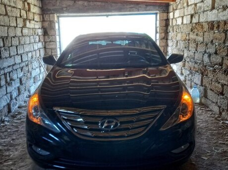 Hyundai Sonata 2012