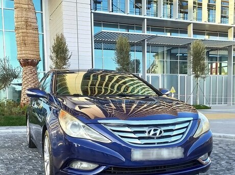 Hyundai Sonata 2012