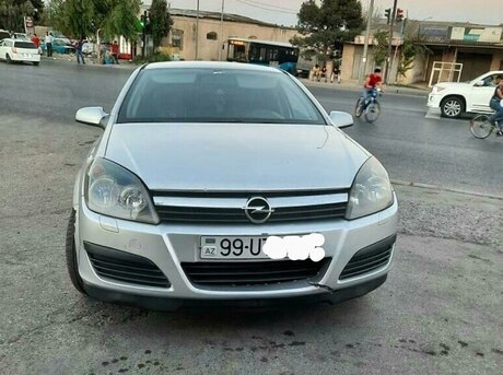 Opel Astra 2006