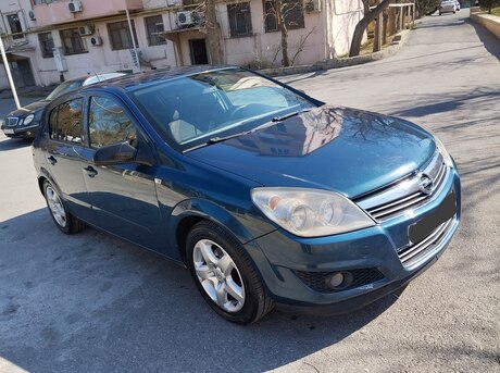 Opel Astra 2007
