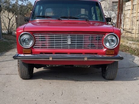 LADA (VAZ) 21011 1984