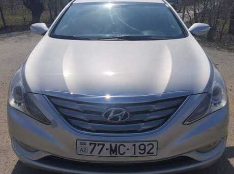 Hyundai Sonata 2010