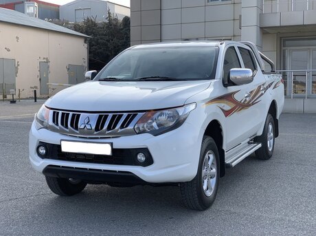 Mitsubishi L200 2016