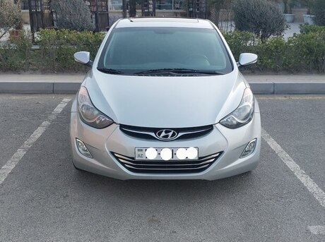 Hyundai Elantra 2013