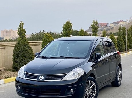 Nissan Tiida 2012