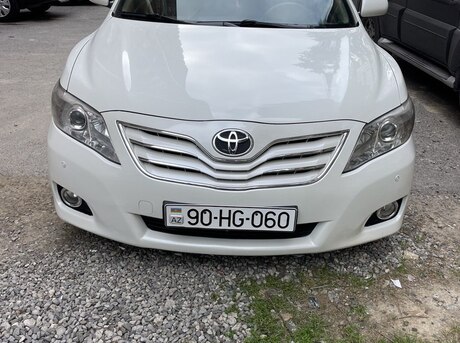 Toyota Camry 2010
