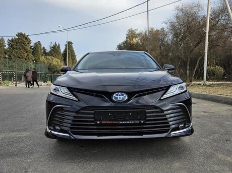 Toyota Camry 2023