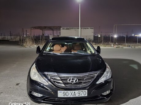 Hyundai Sonata 2010