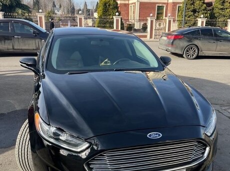 Ford Fusion 2016