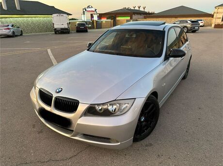 BMW 320 2005