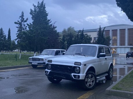 LADA (VAZ) Niva 1997