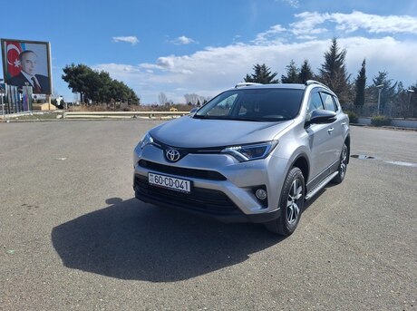 Toyota RAV4 2018
