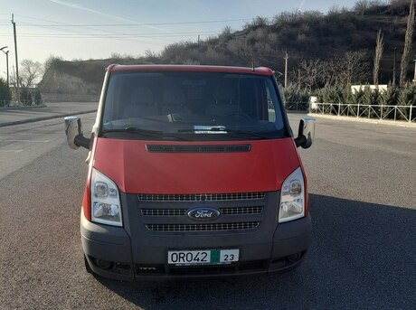 Ford Transit 2012