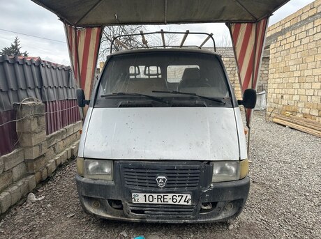 GAZ 330200 2001