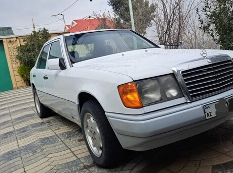 Mercedes E 200 1992