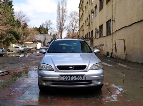Opel Astra 2000