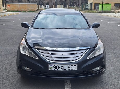 Hyundai Sonata 2011