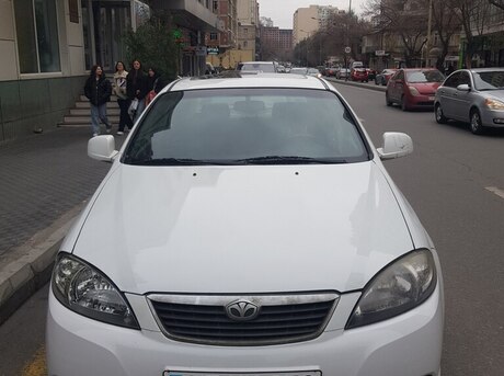 Daewoo Gentra 2014