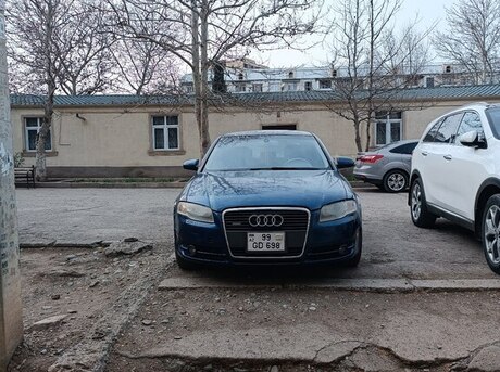 Audi A4 2004