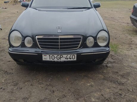 Mercedes E 240 2000