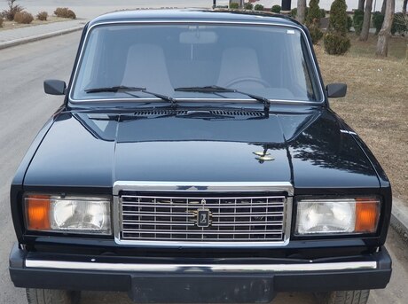 LADA (VAZ) 2107 2010