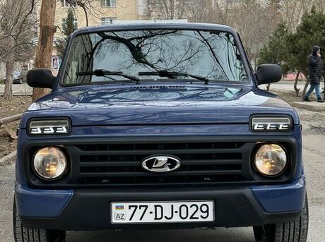 LADA (VAZ) Niva 2015