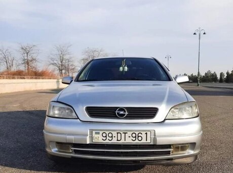 Opel Astra 1998