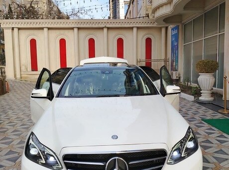 Mercedes E 220 2013