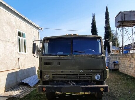 KamAz  1983