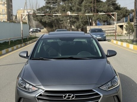 Hyundai Elantra 2017