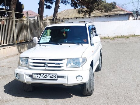 Mitsubishi Pajero 1999