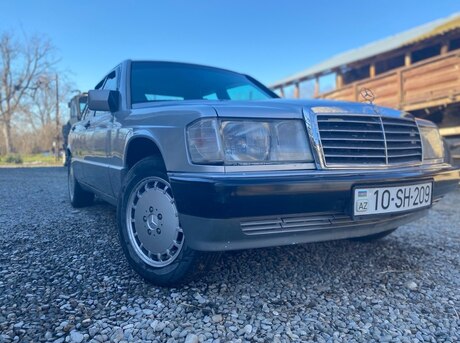 Mercedes 190 1992