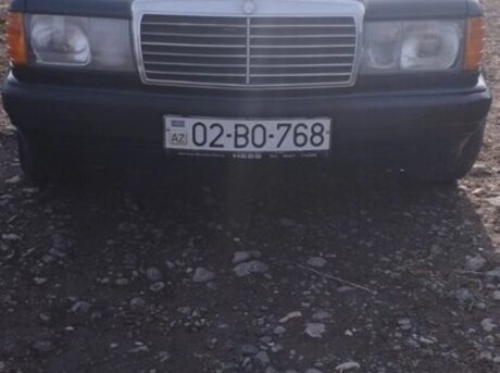 Mercedes 190 1990