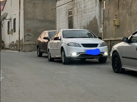 Daewoo Gentra 2014