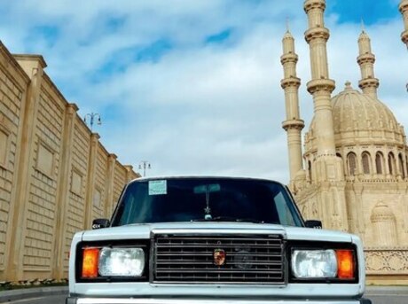 LADA (VAZ) 2107 2010