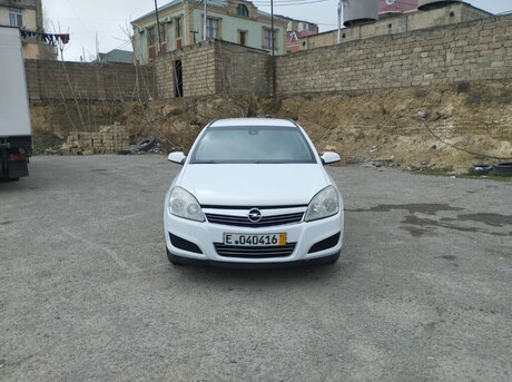 Opel Astra 2009