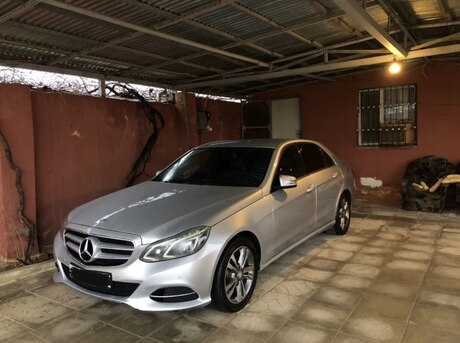 Mercedes E 200 2013