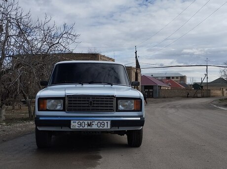 LADA (VAZ) 2107 2010